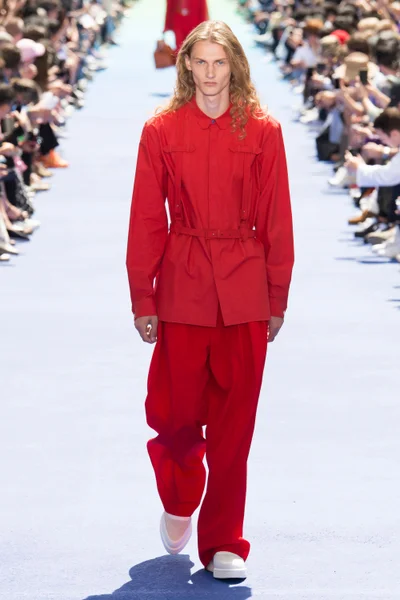 Look 35